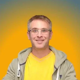 Marton - Founder & CMO